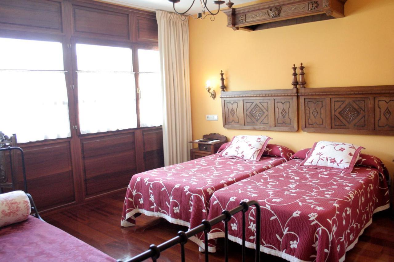 Hotel Casa Vieja Del Sastre Soto de Luiña الغرفة الصورة